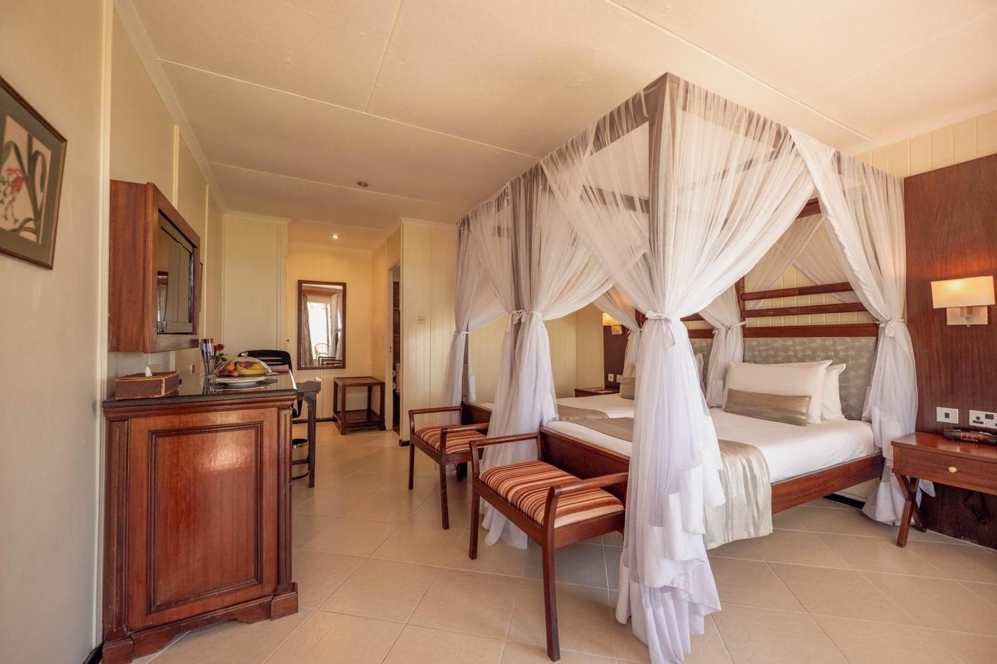Muthu Lake Naivasha Country Club, Naivasha Karagite Exterior photo